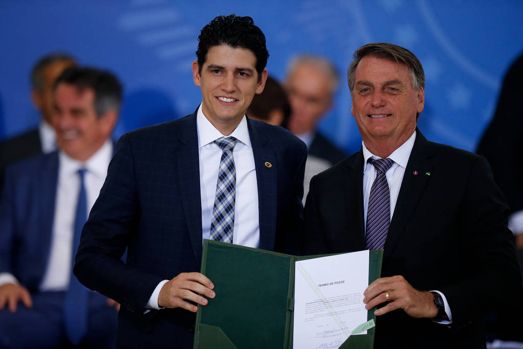 Novo ministro da infraestrutura vai aos EUA em busca de investidor
